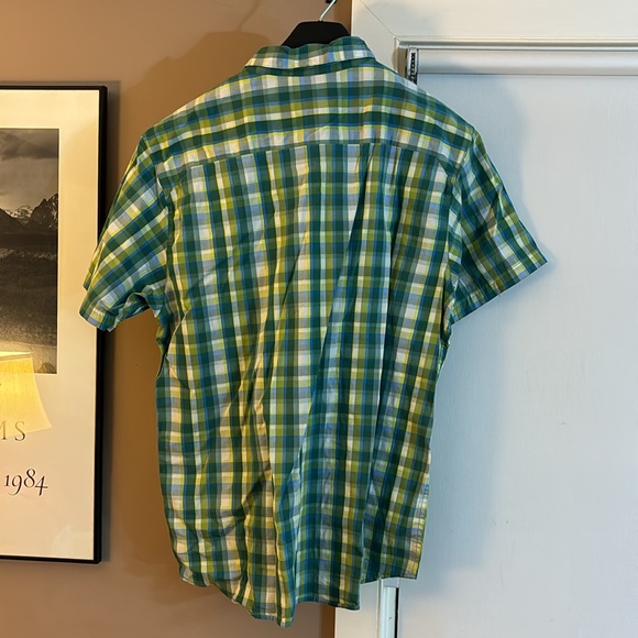 Columbia Men’s XL Omniwick Short Sleeve Button-up Plaid Shirt - Picture 2 of 4